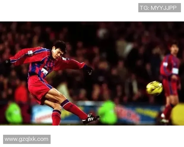 范志毅与国际足球明星同台竞技展现传奇球技与激情瞬间